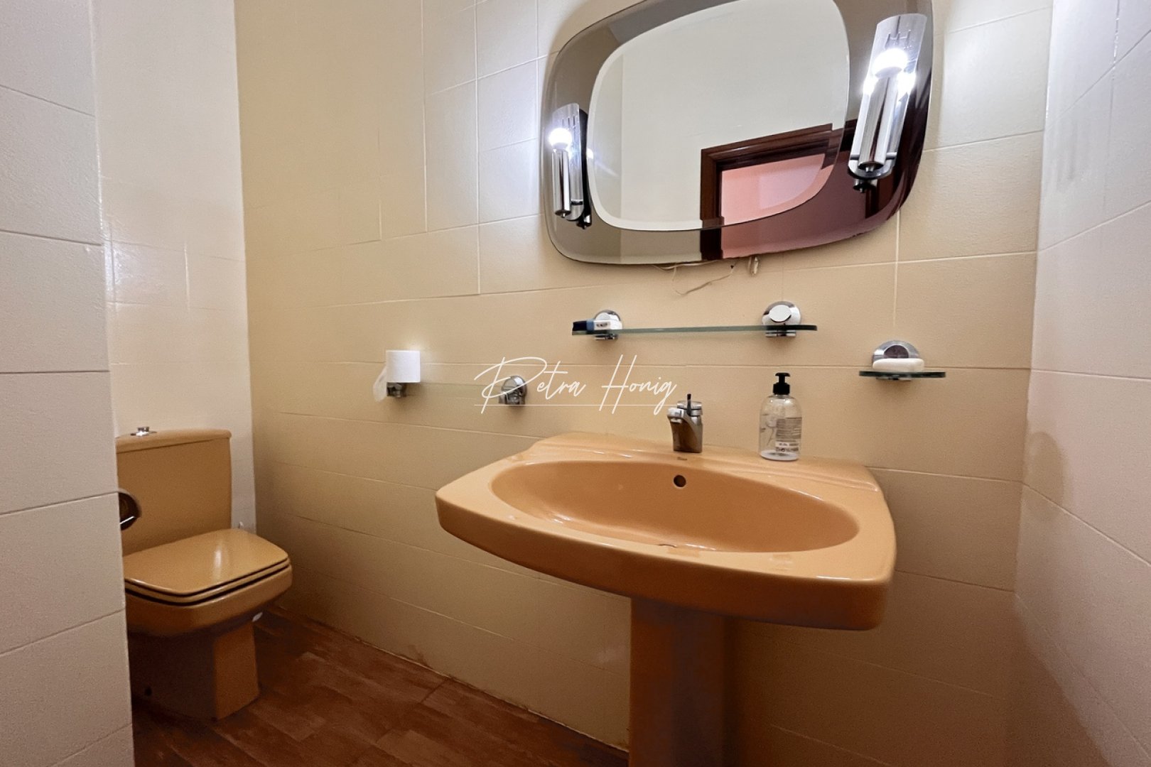 Sale - Вилла - Other areas - La nucia