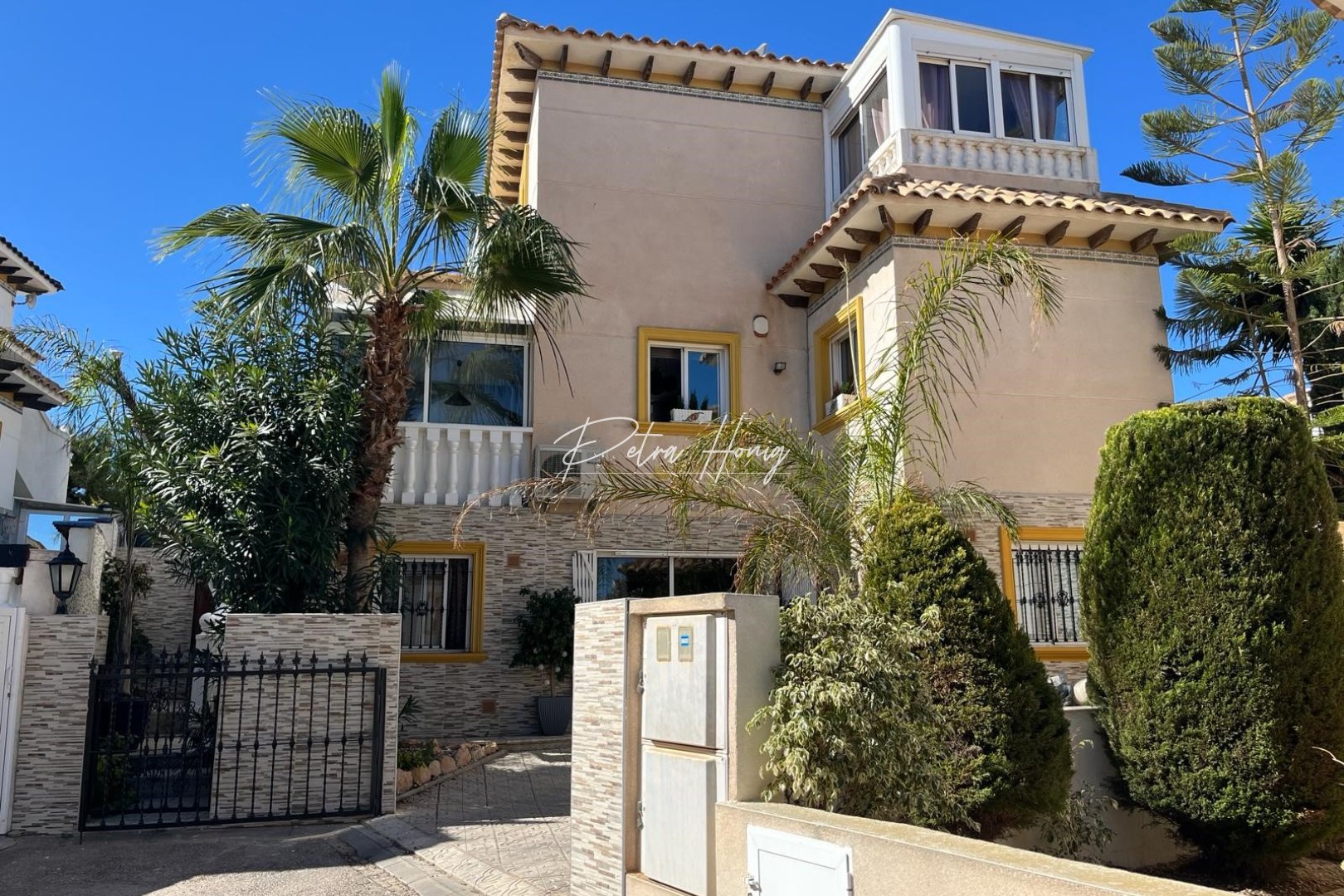 Sale - Вилла - Playa Flamenca - Orihuela Costa