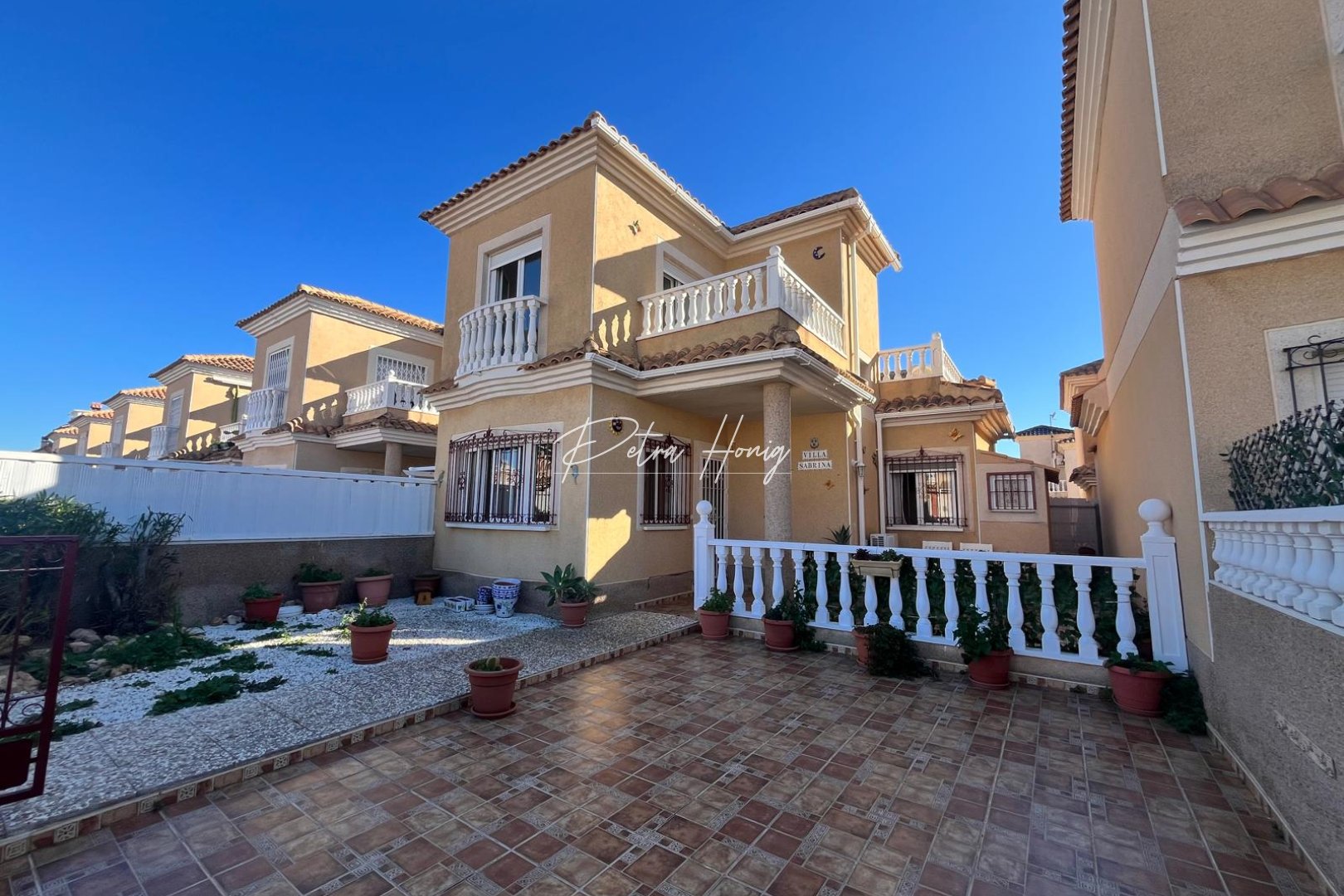 Sale - Вилла - Playa Flamenca - Orihuela Costa