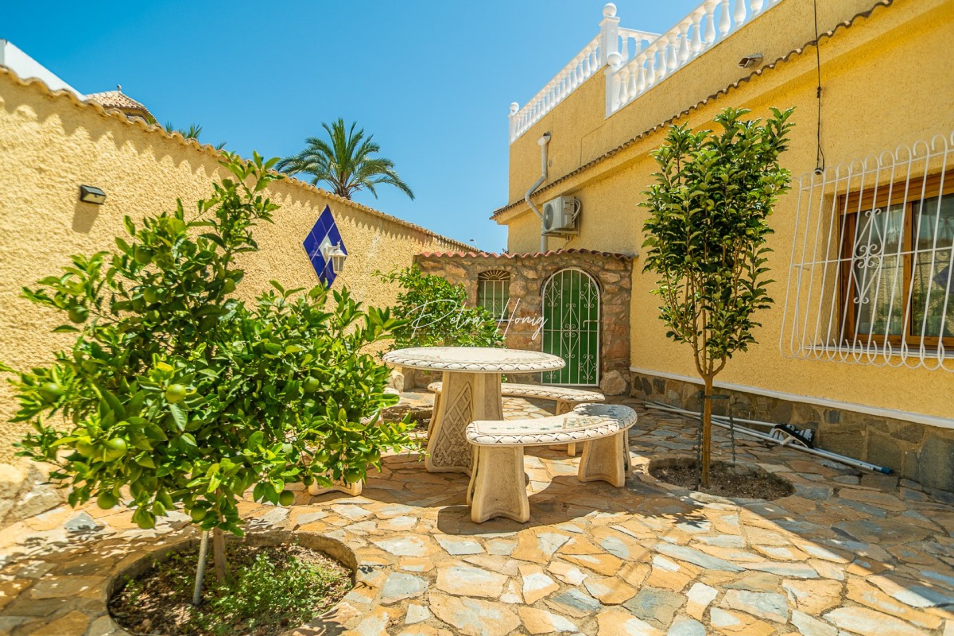 Sale - Вилла - Torrevieja - La Siesta