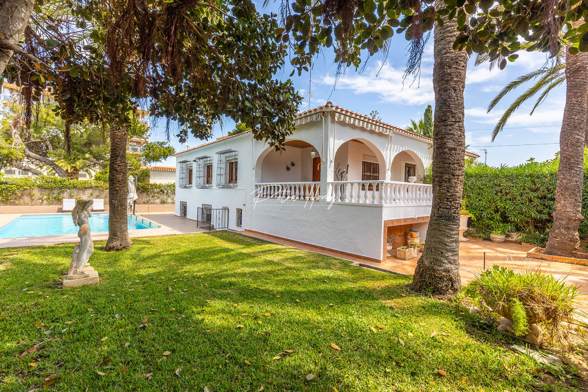 Sale - Вилла - Torrevieja - Rocio del Mar