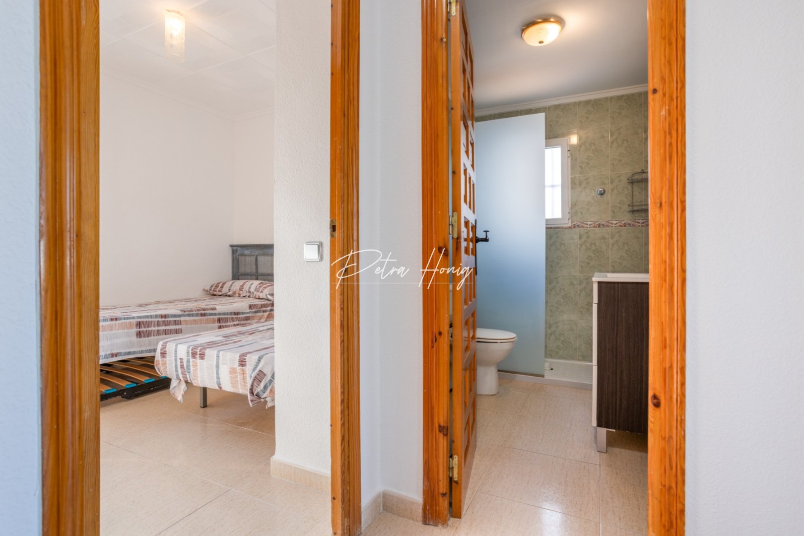 Sale - Вилла - Torrevieja - Urbanización San Luis