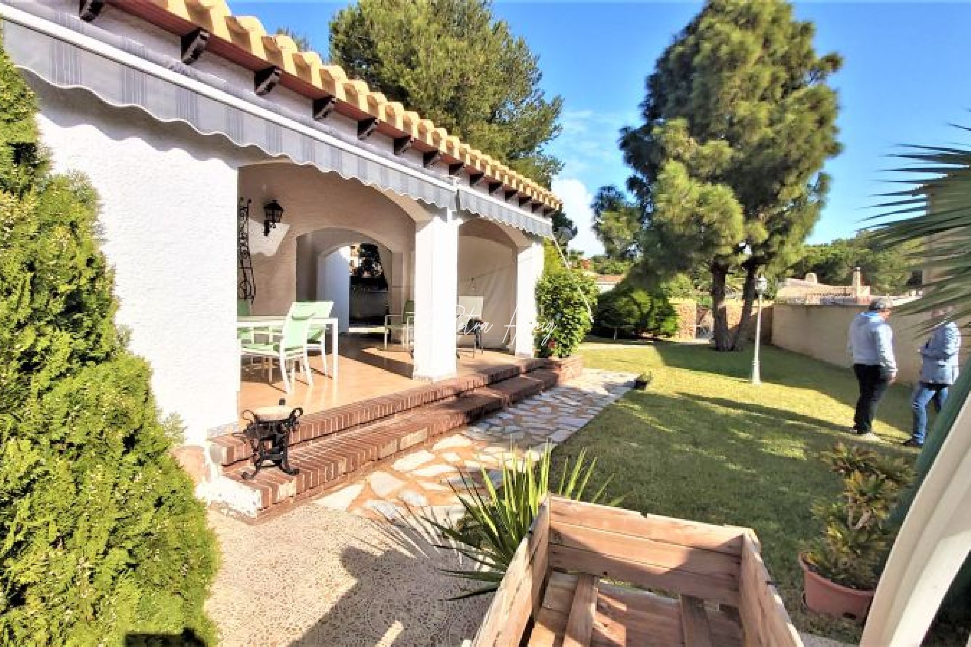 Sale - Вилла - Torrevieja