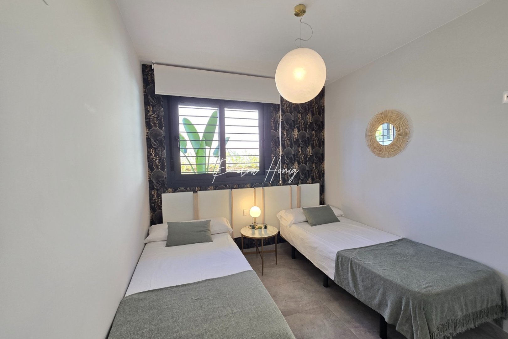 Til Salgs - Apartment / Flat * - Orihuela Costa - Villamartin