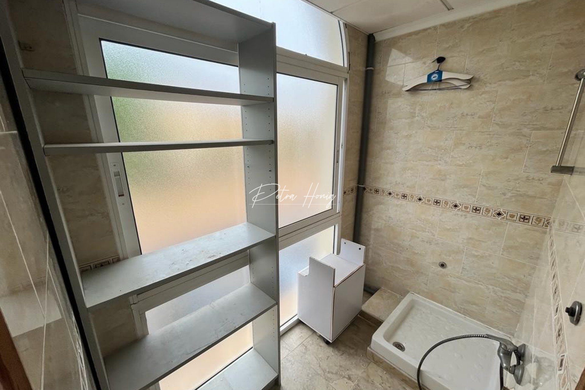 Til Salgs - Commercial - Algorfa - La Finca Golf Resort