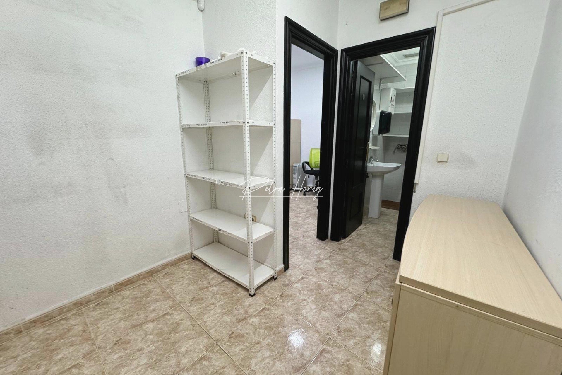 Til Salgs - Commercial - Guardamar del Segura - Centro