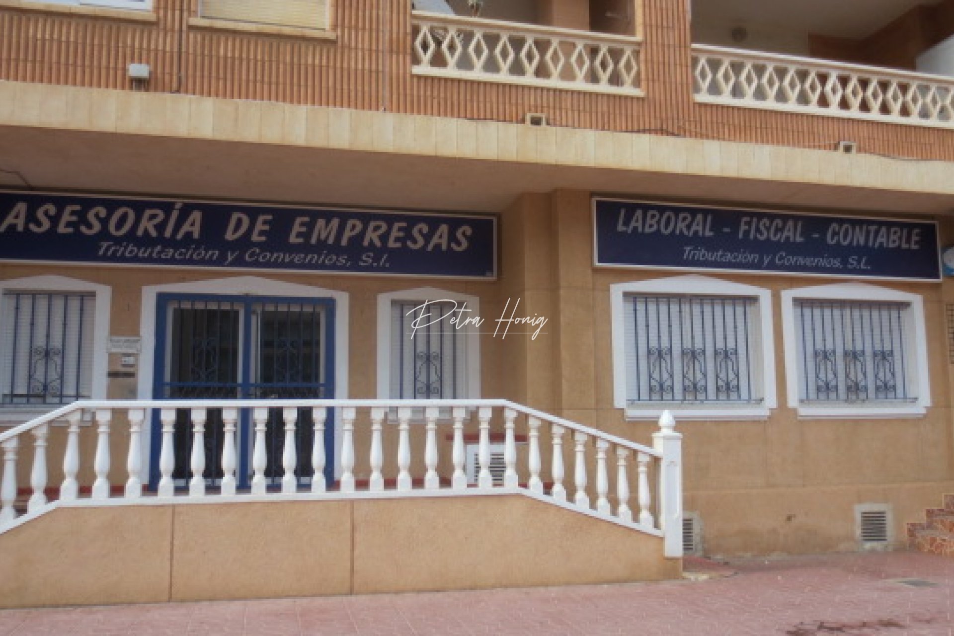 Til Salgs - Commercial - La Mata - Centro