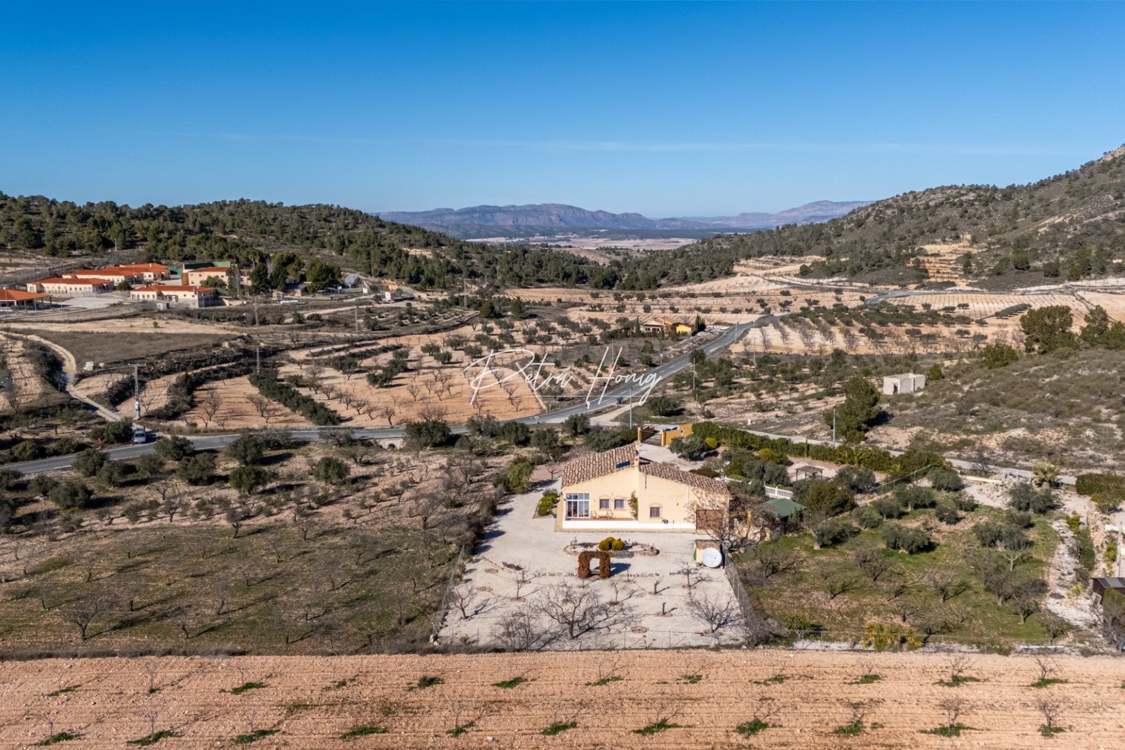 Til Salgs - Finca - Other areas - La Zarza