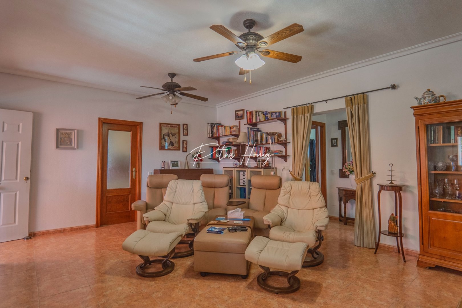 Til Salgs - Finca - Other areas - San Bartolome