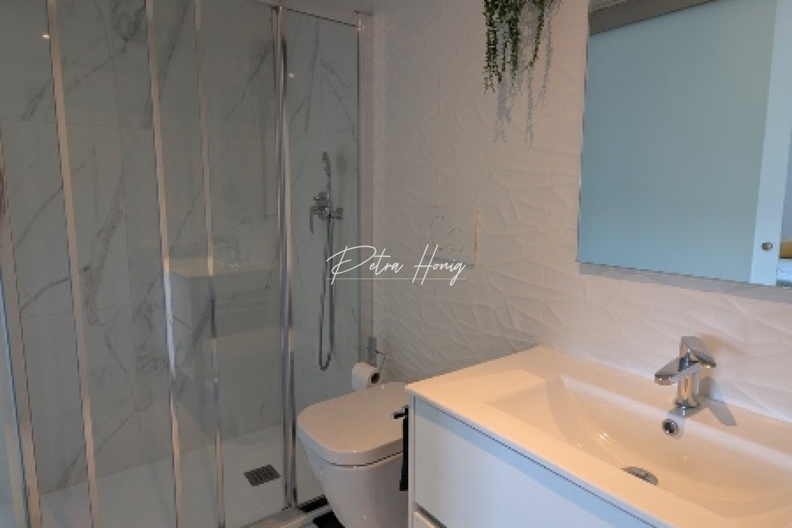 Til Salgs - Leilighet - Los Altos