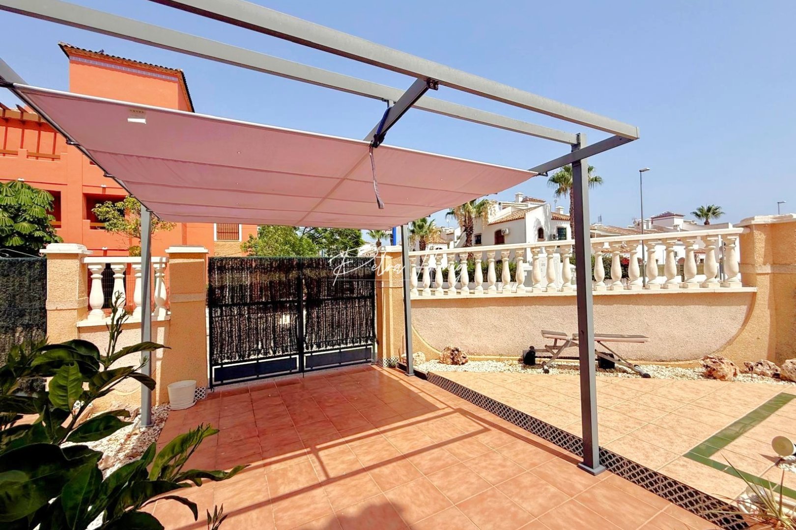 Til Salgs - Leilighet - Orihuela Costa - Villamartin