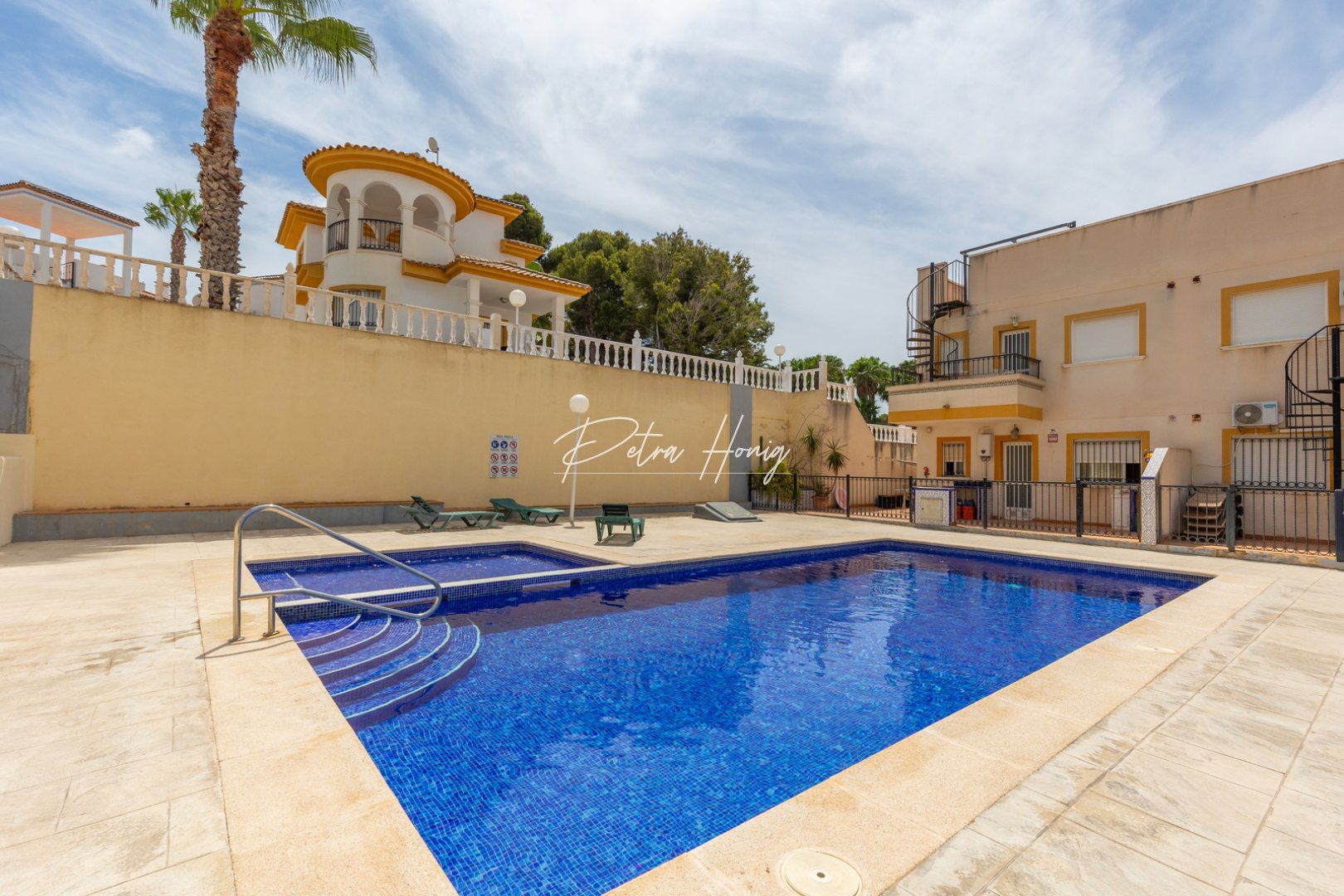 Til Salgs - Leilighet - Orihuela Costa - Villamartin