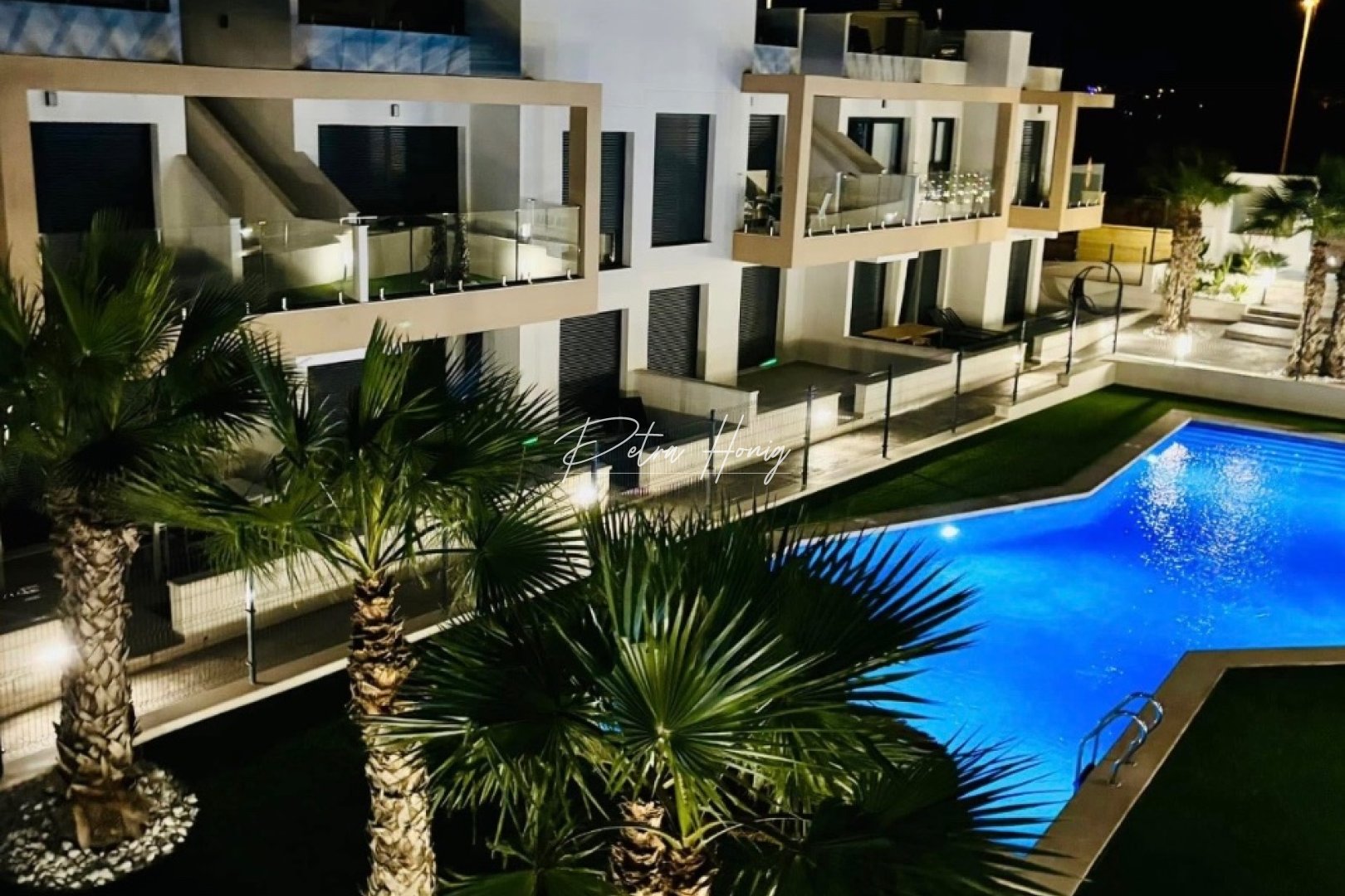 Til Salgs - Leilighet - Orihuela Costa - Villamartin