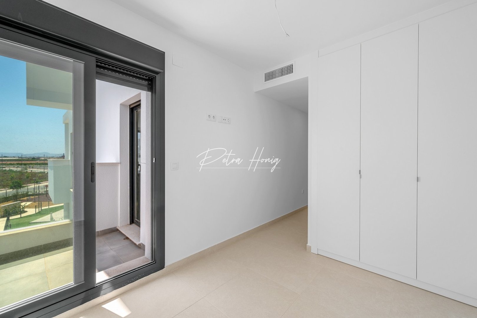 Til Salgs - Leilighet - Other areas - Santa Rosalia Lake And Life Resort