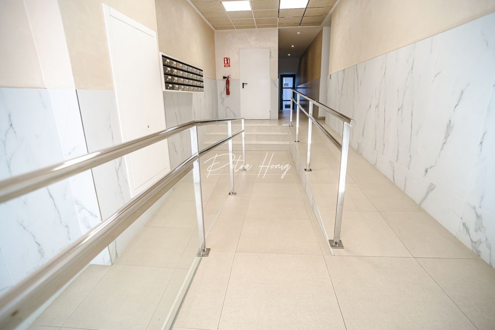 Til Salgs - Leilighet - Torrevieja - Calas Blancas