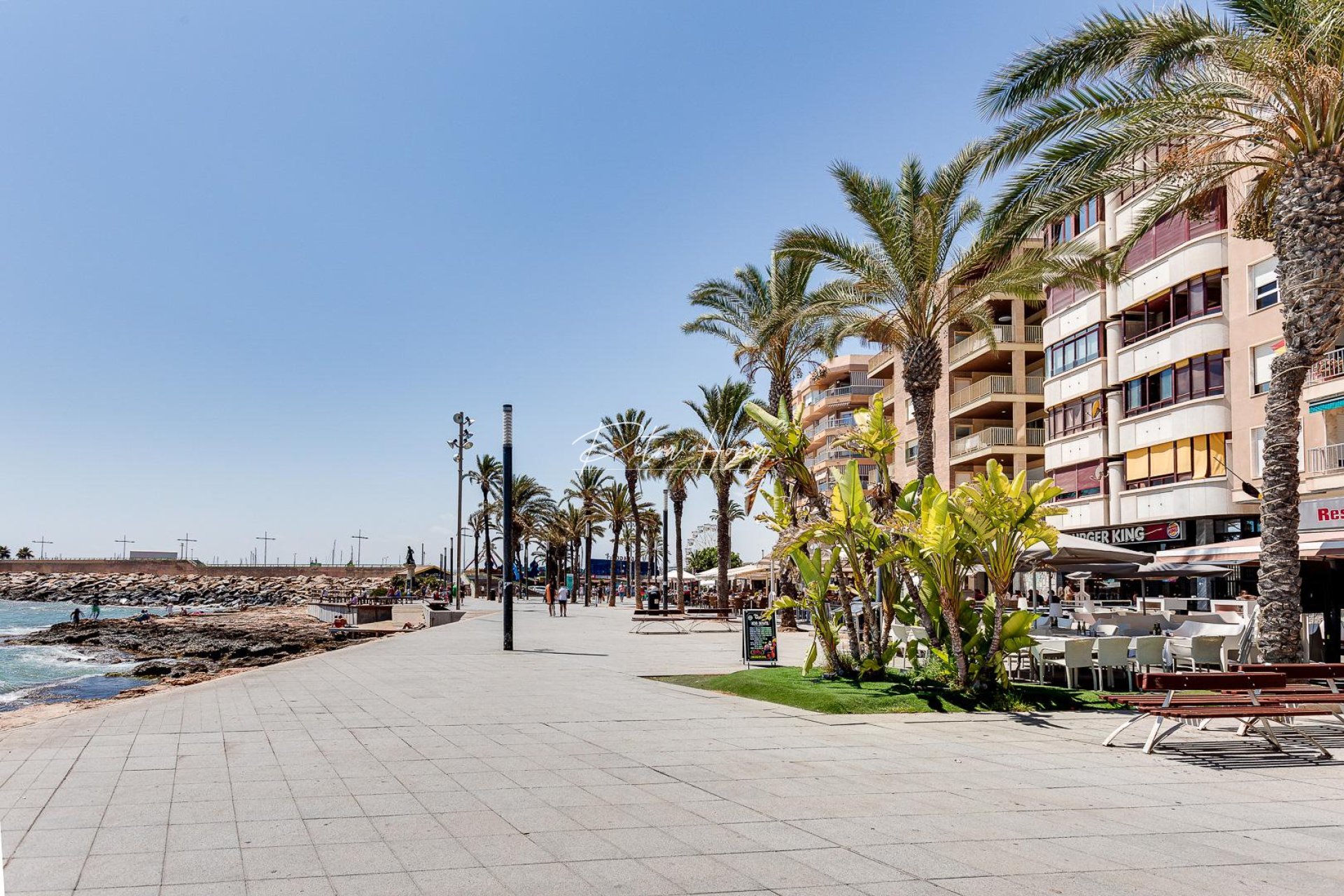 Til Salgs - Leilighet - Torrevieja - Piscinas naturales