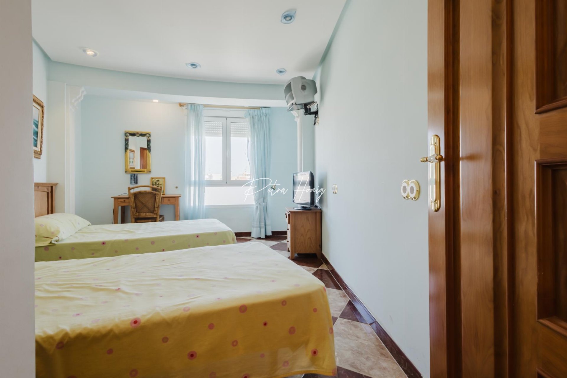 Til Salgs - Leilighet - Torrevieja - PLAYA NAUFRAGOS