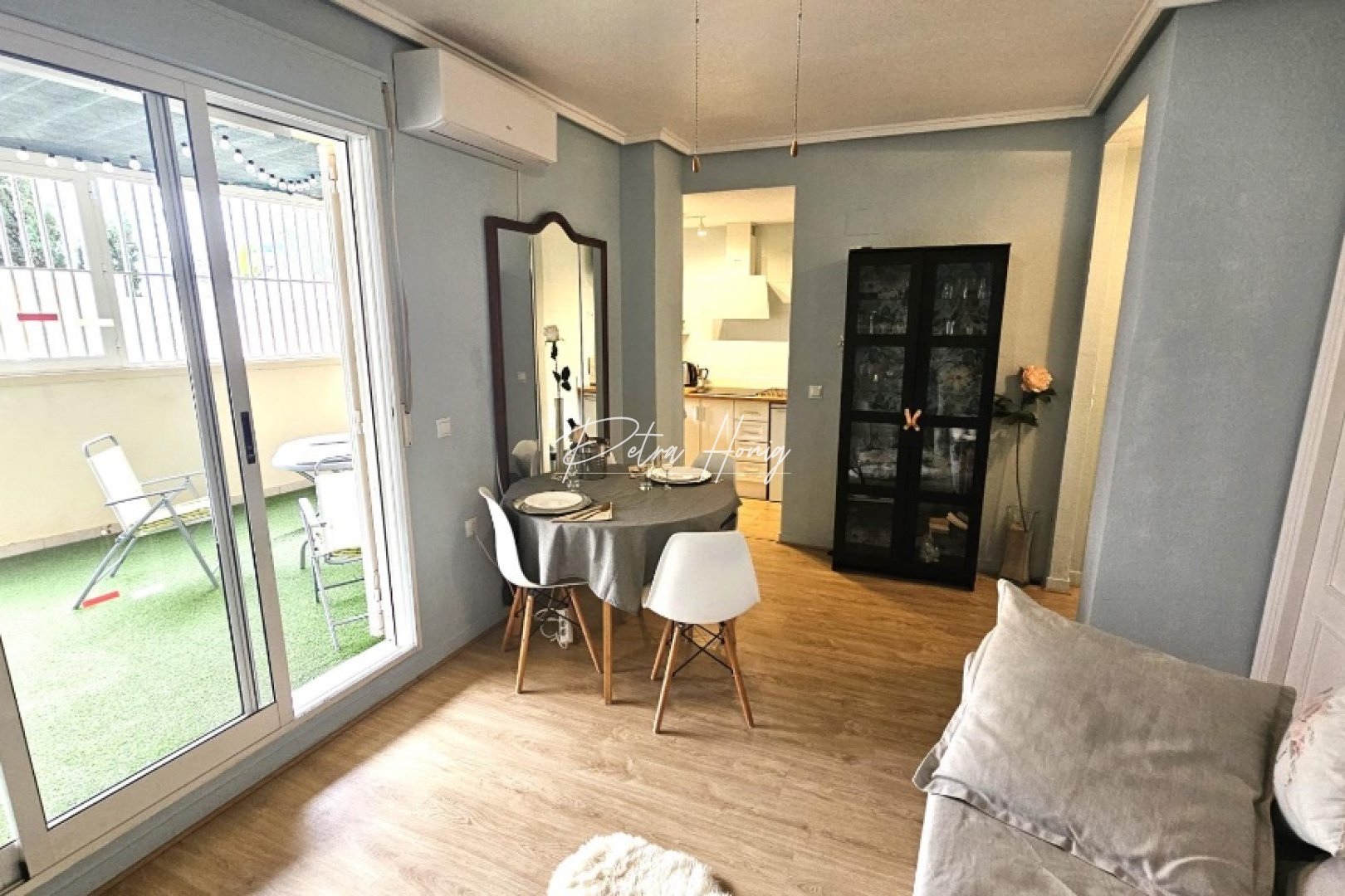 Til Salgs - Leilighet - Torrevieja