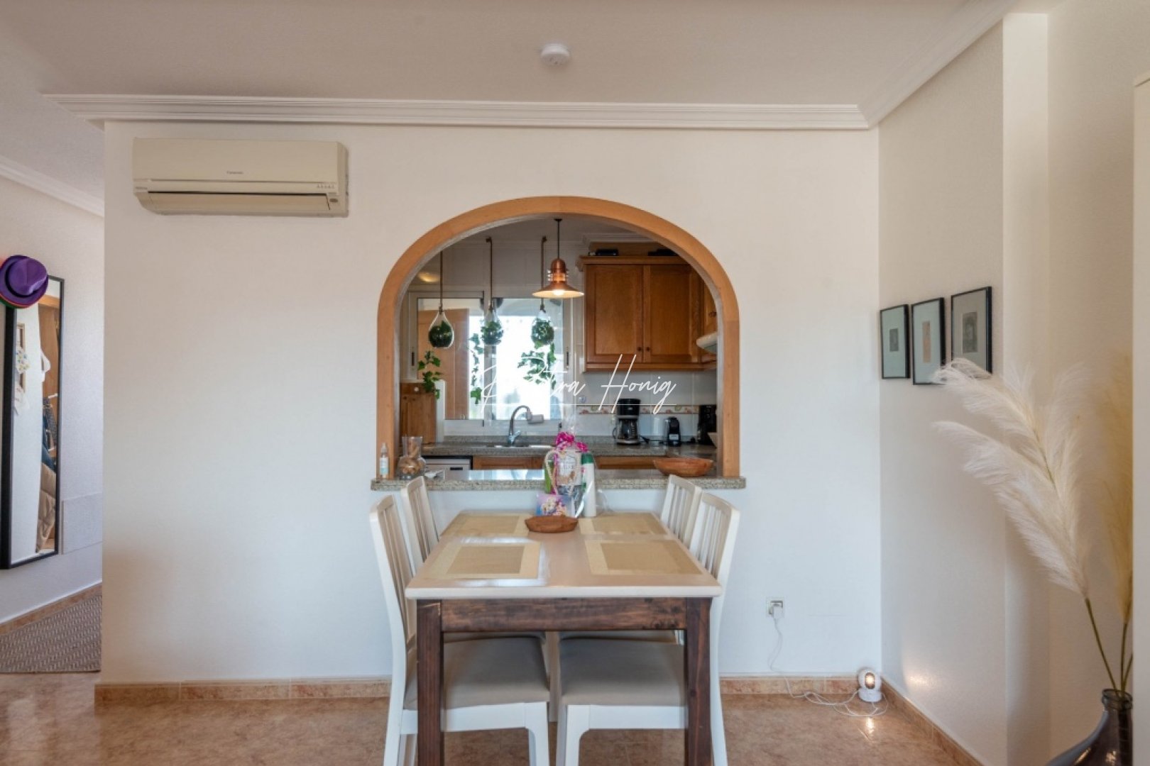 Til Salgs - Leilighet - Villamartin