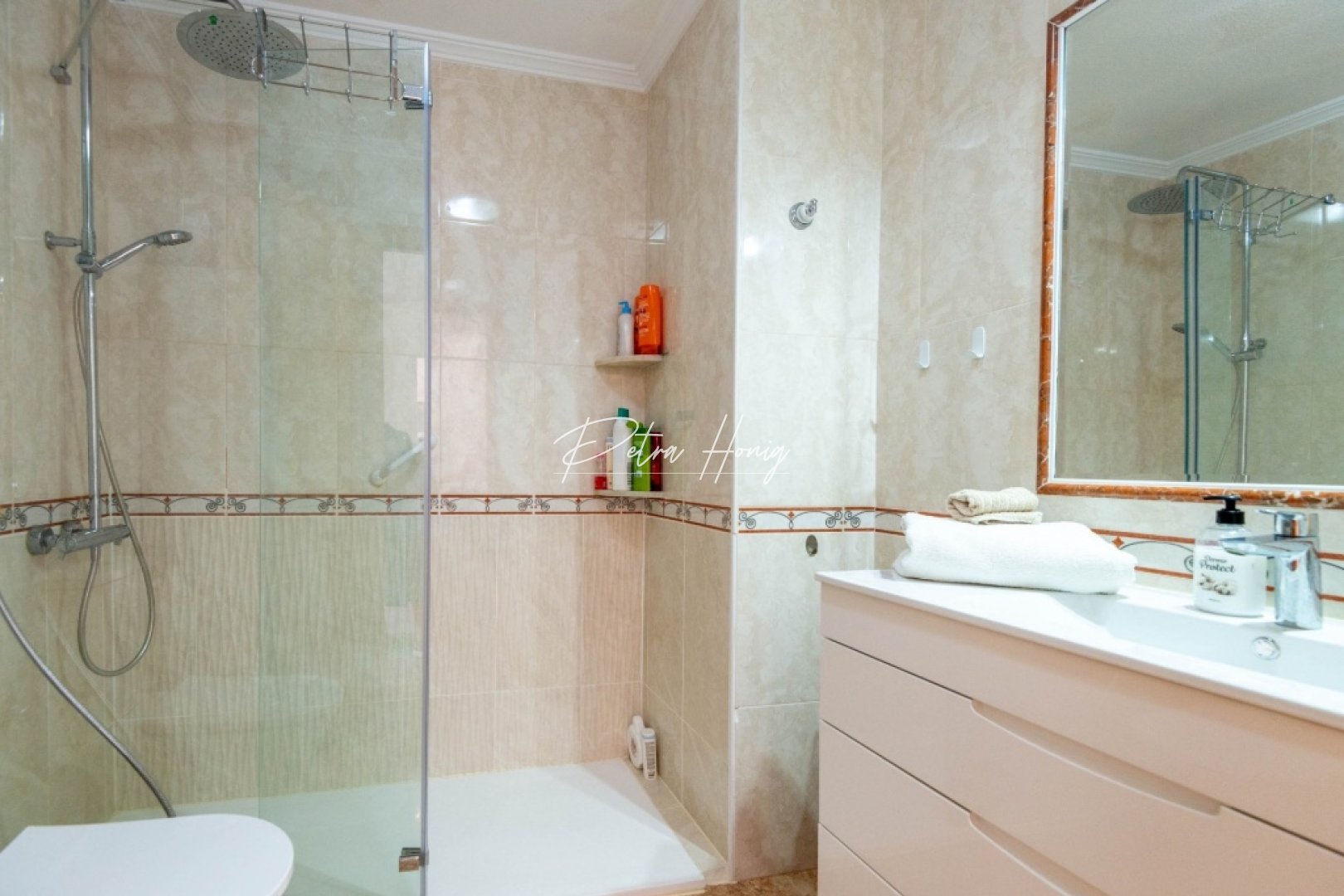 Til Salgs - Leilighet - Villamartin