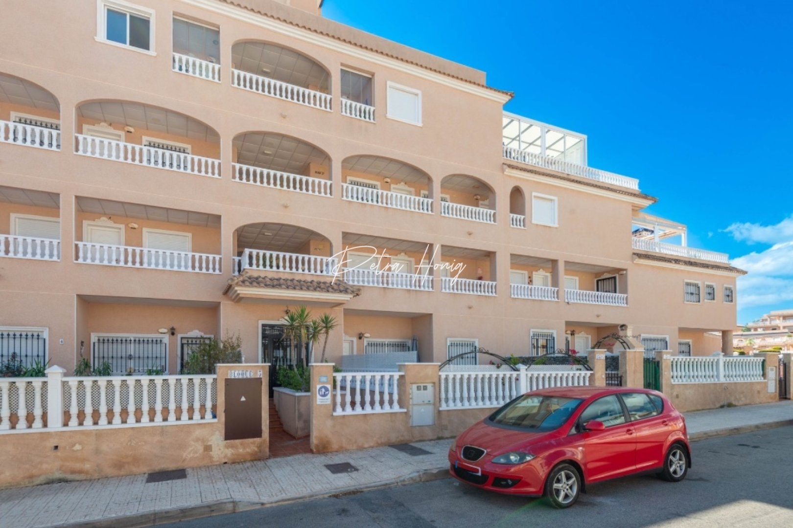 Til Salgs - Leilighet - Villamartin