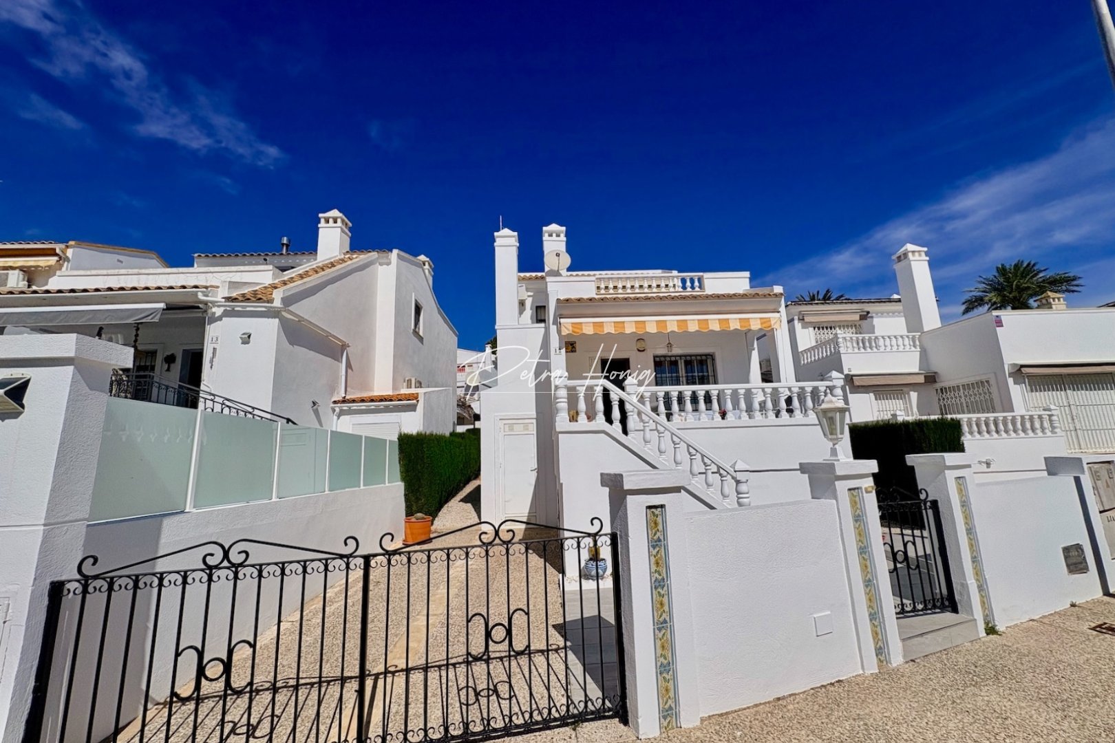 Til Salgs - Single Family Home - Orihuela Costa - Villamartin