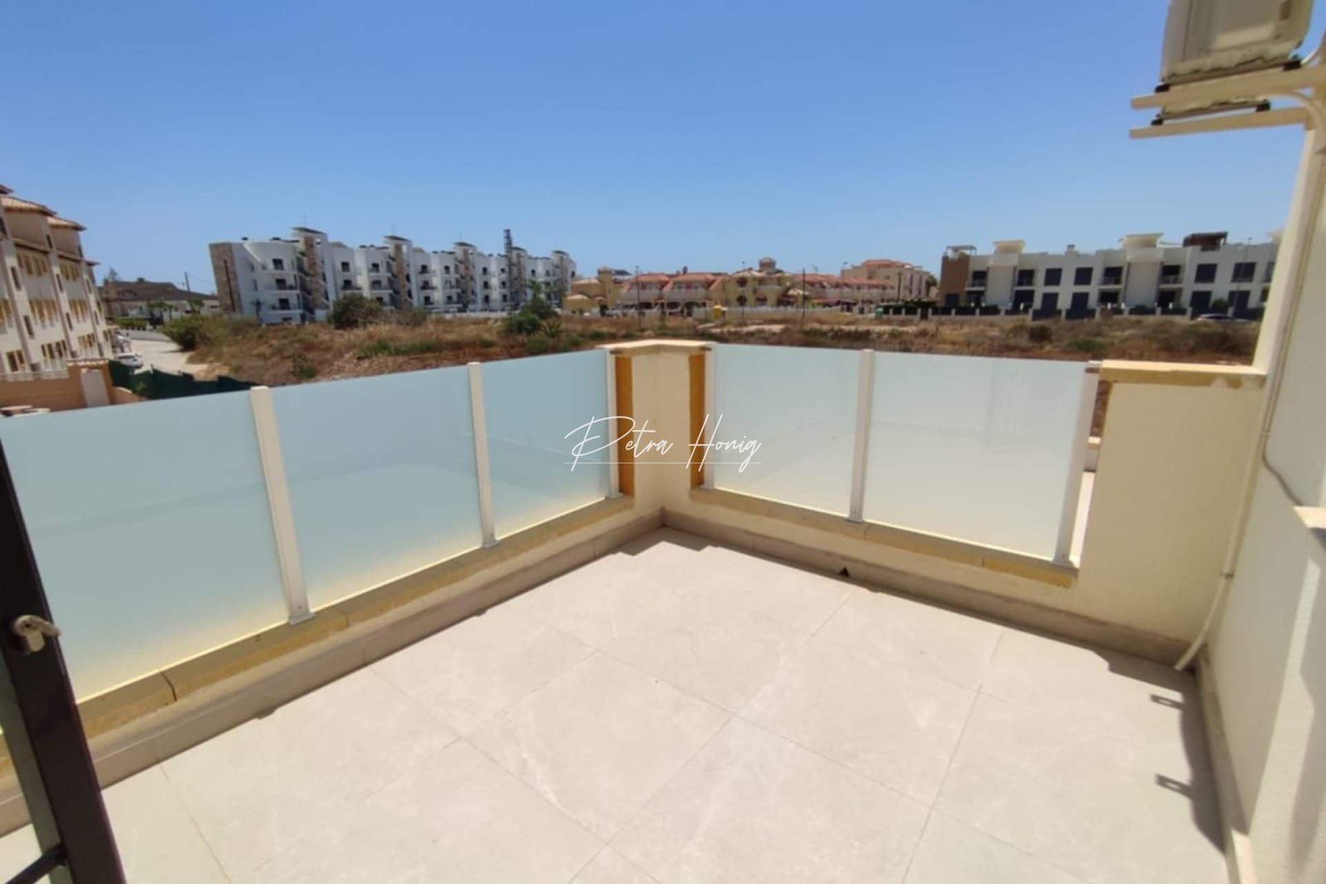 Til Salgs - Tomannsbolig - Playa Flamenca - Play Flamenca