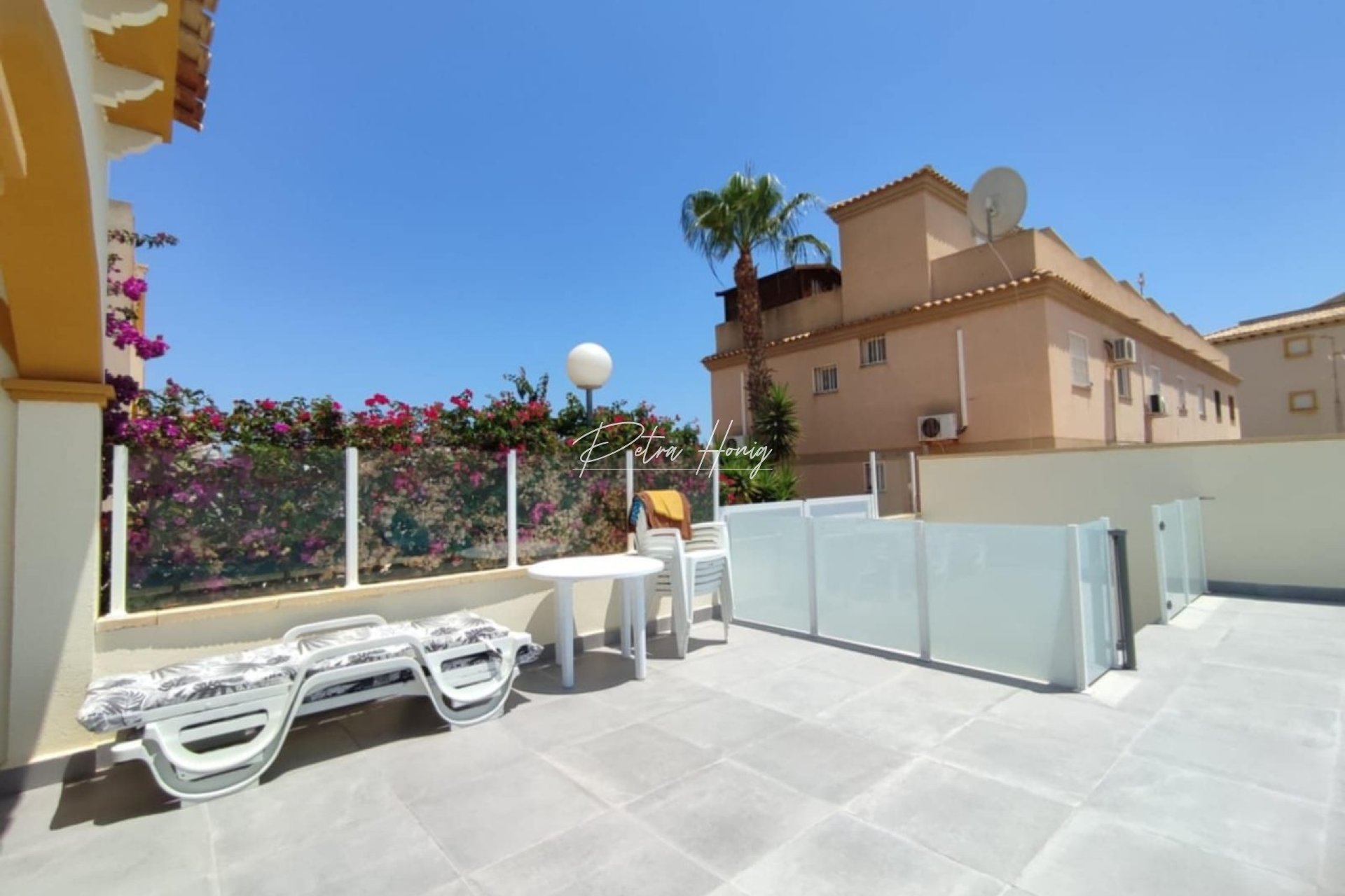 Til Salgs - Tomannsbolig - Playa Flamenca - Play Flamenca