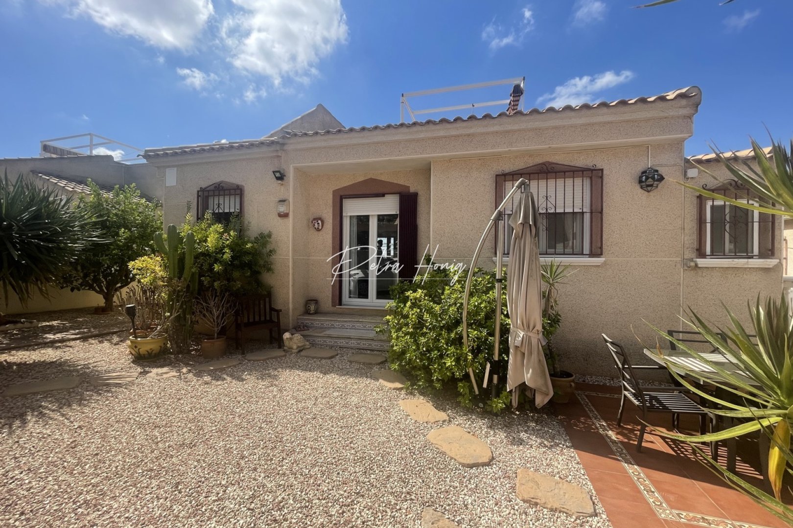 Til Salgs - Villa - Algorfa - La Finca Golf - Algorfa