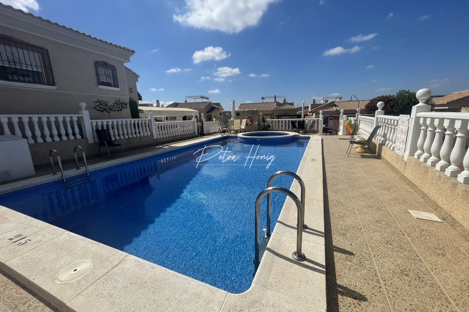 Til Salgs - Villa - Algorfa - La Finca Golf - Algorfa