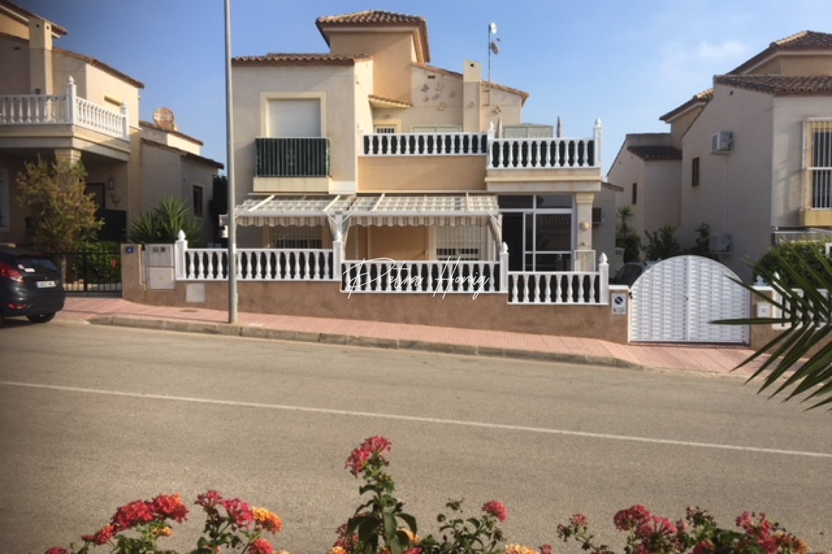 Til Salgs - Villa - Algorfa - La Finca Golf - Montebello