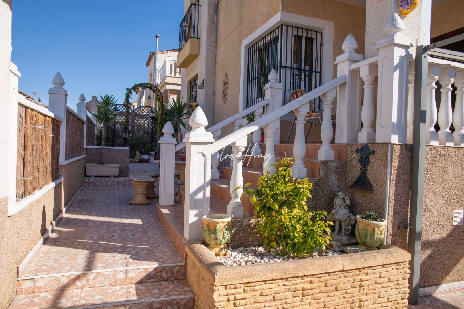 Til Salgs - Villa - Algorfa - La Finca Golf - Montebello