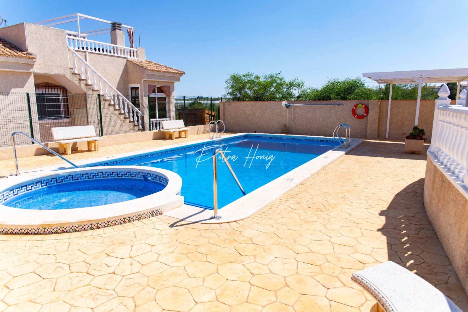 Til Salgs - Villa - Algorfa - La Finca Golf - Montemar