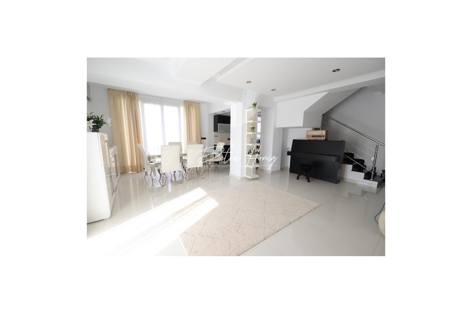 Til Salgs - Villa - Cabo Roig - Costa blanca