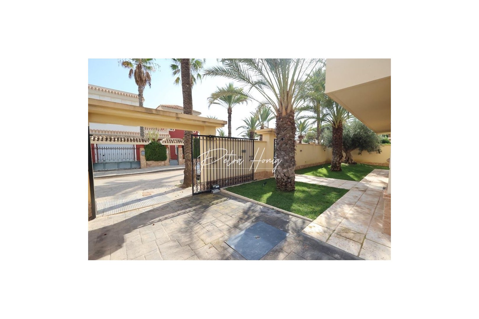 Til Salgs - Villa - Cabo Roig - Costa blanca