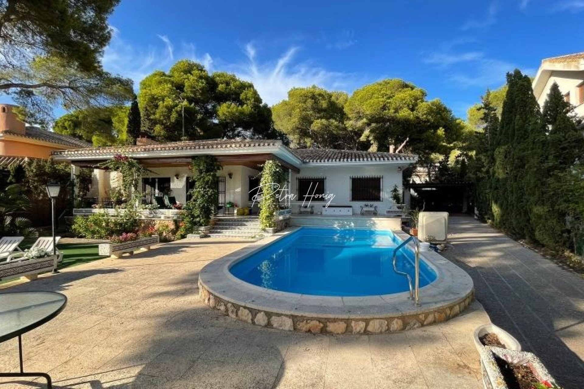 Til Salgs - Villa - Campoamor
