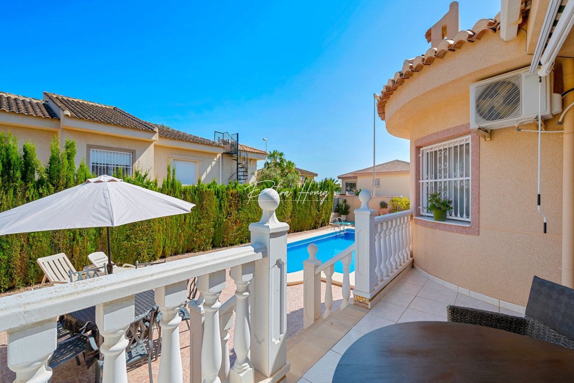 Til Salgs - Villa - Ciudad Quesada - Benimar 2