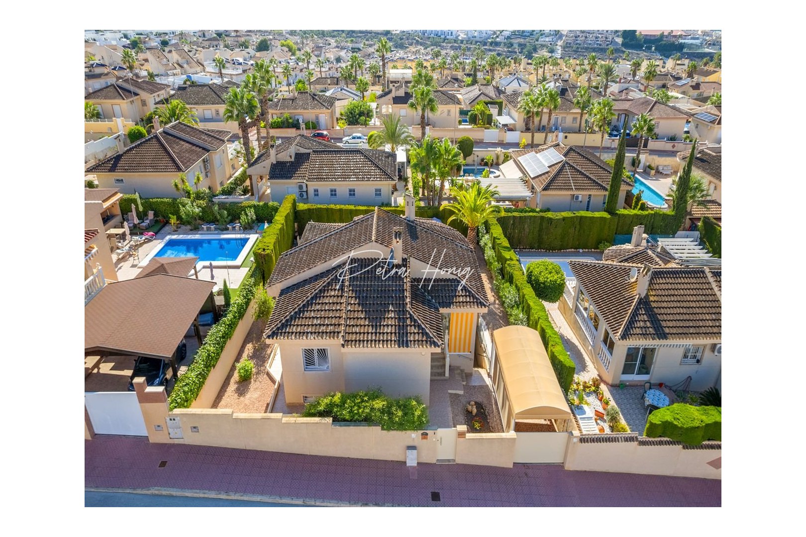 Til Salgs - Villa - Ciudad Quesada - Benimar 2