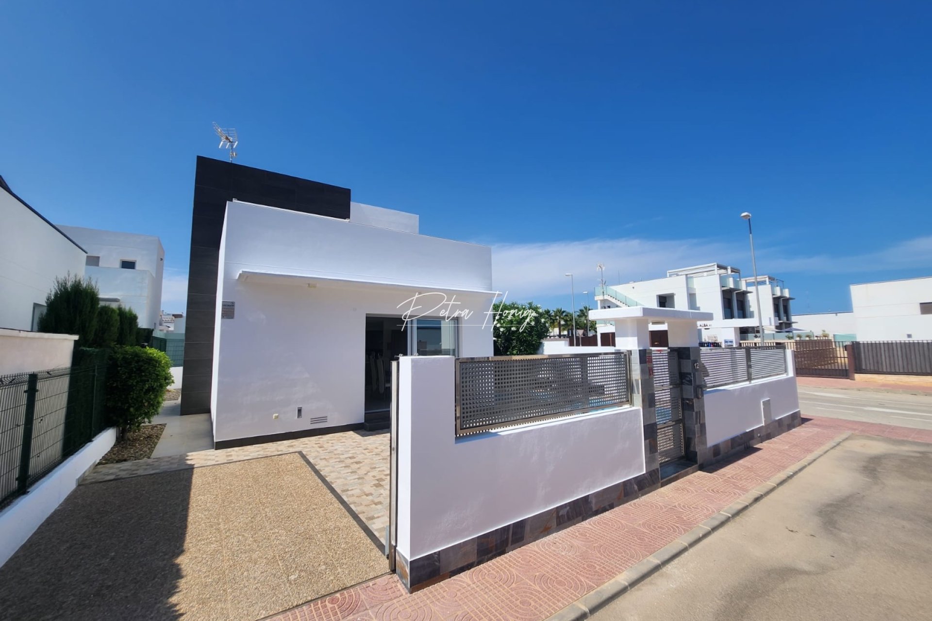 Til Salgs - Villa - Ciudad Quesada - Pueblo Bravo