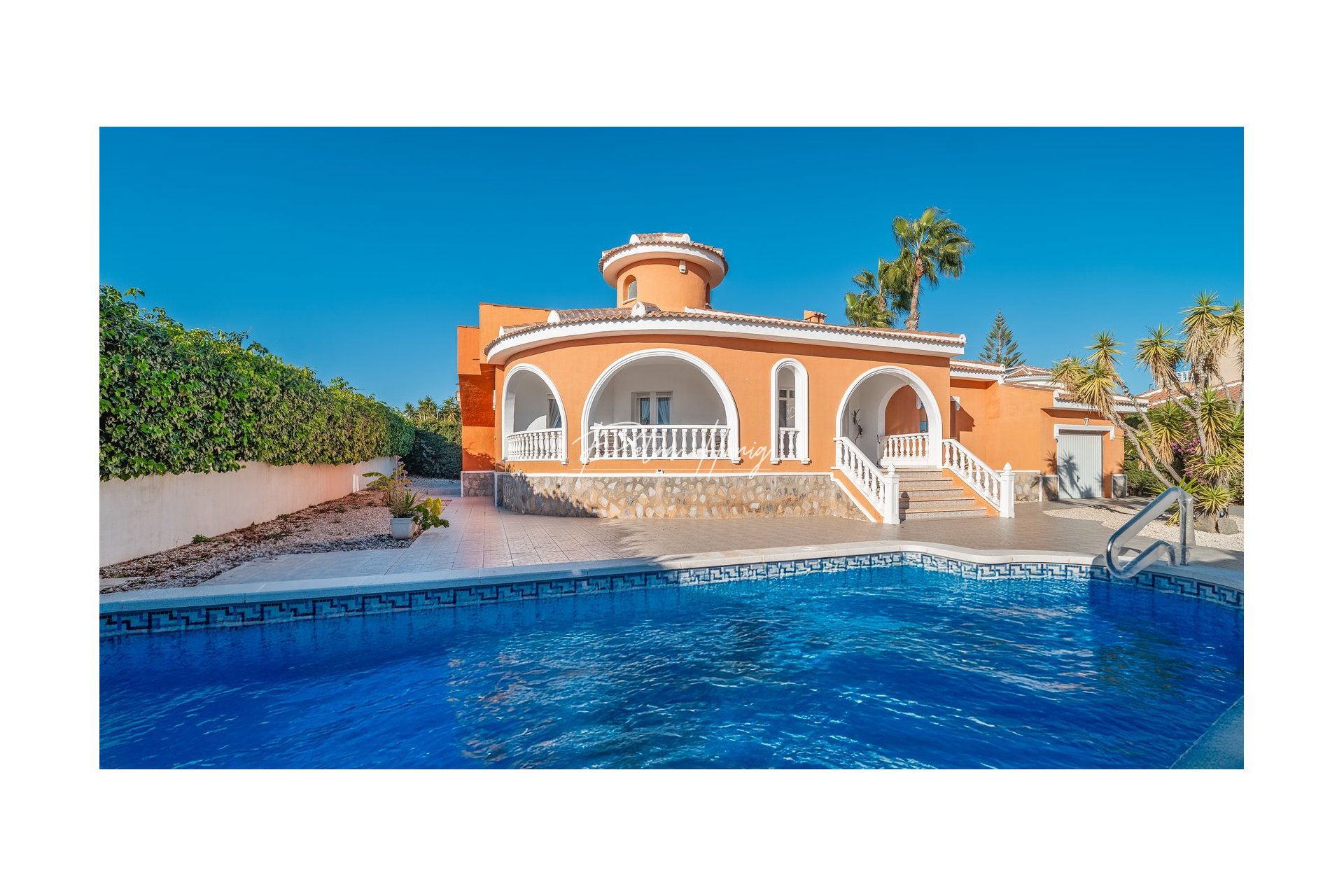 Til Salgs - Villa - Ciudad Quesada - Pueblo Bravo