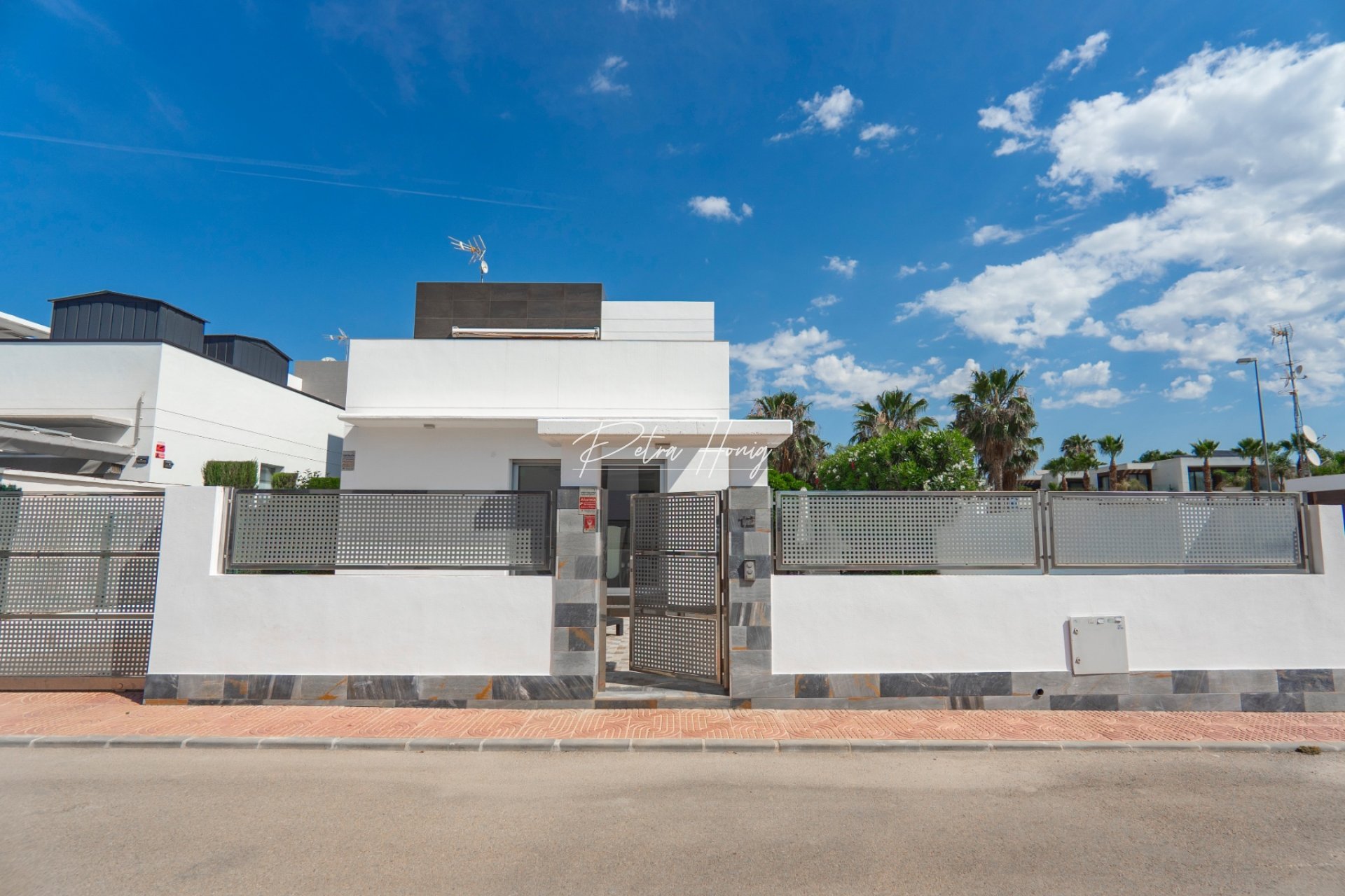 Til Salgs - Villa - Ciudad Quesada - Pueblo Bravo