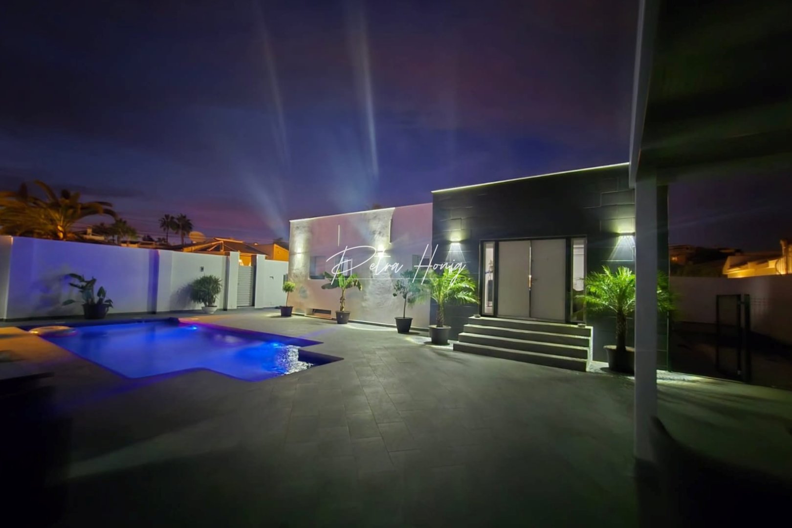 Til Salgs - Villa - Ciudad Quesada - Town Center