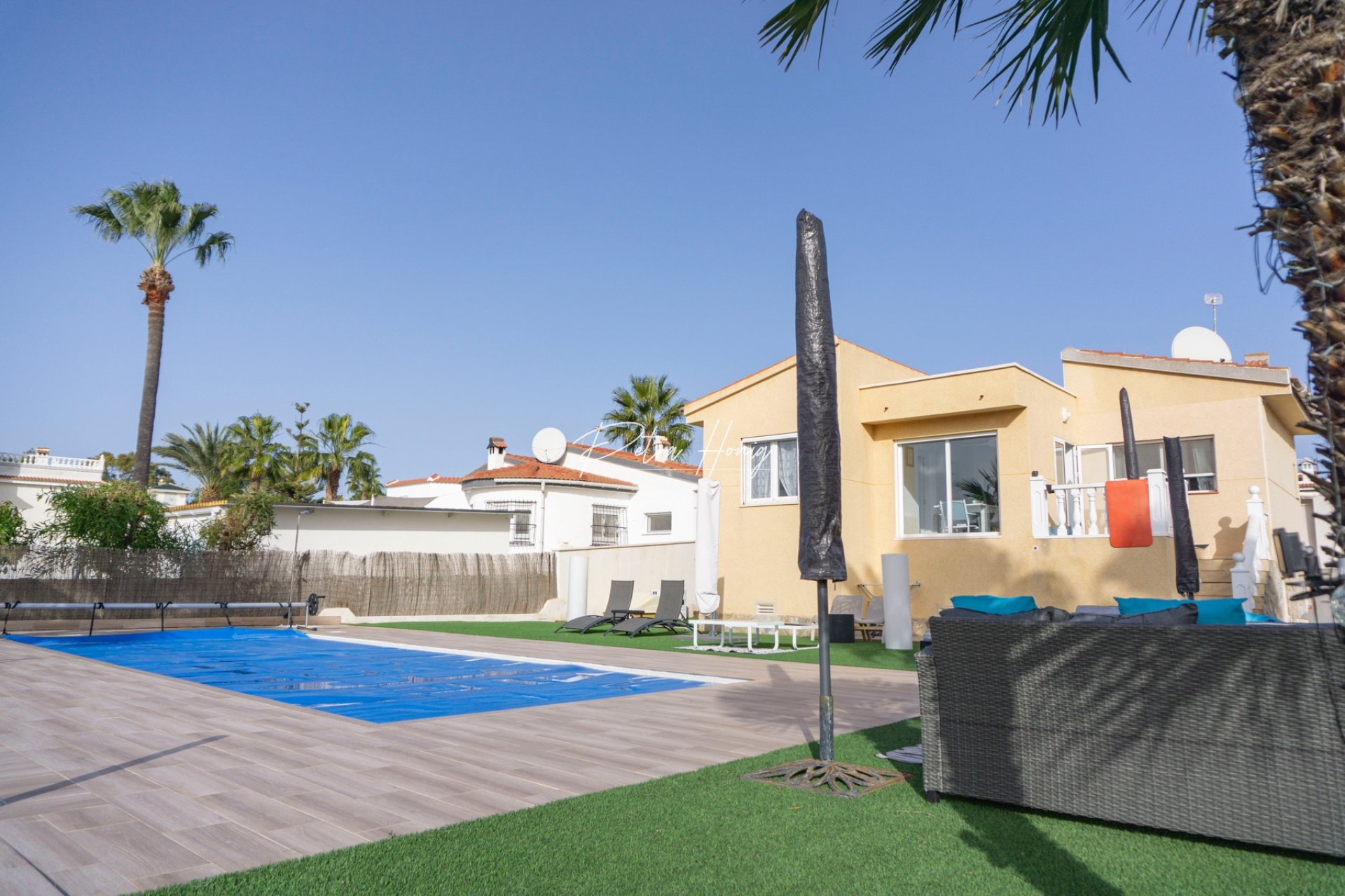 Til Salgs - Villa - Ciudad Quesada - Town Center