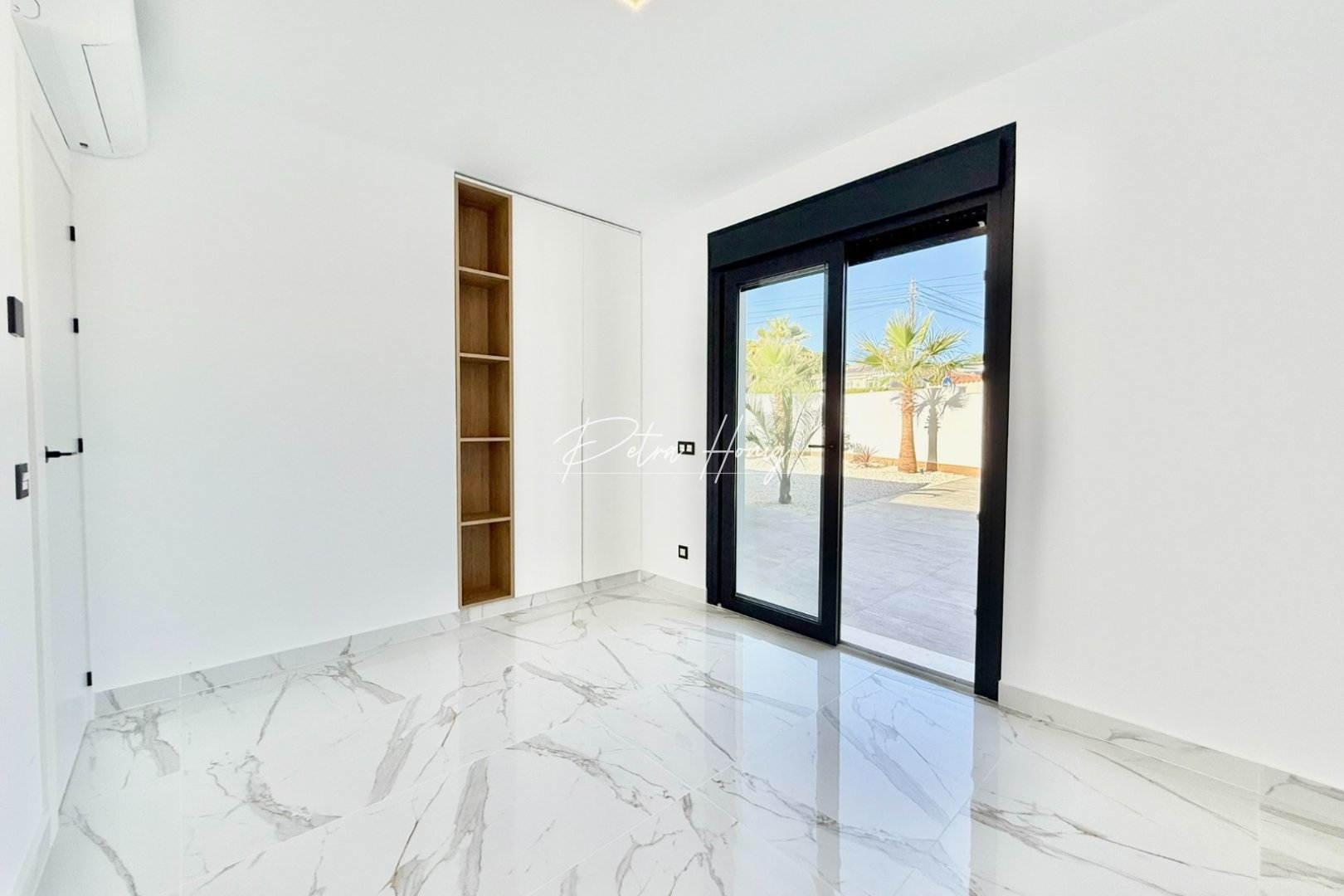 Til Salgs - Villa - Ciudad Quesada