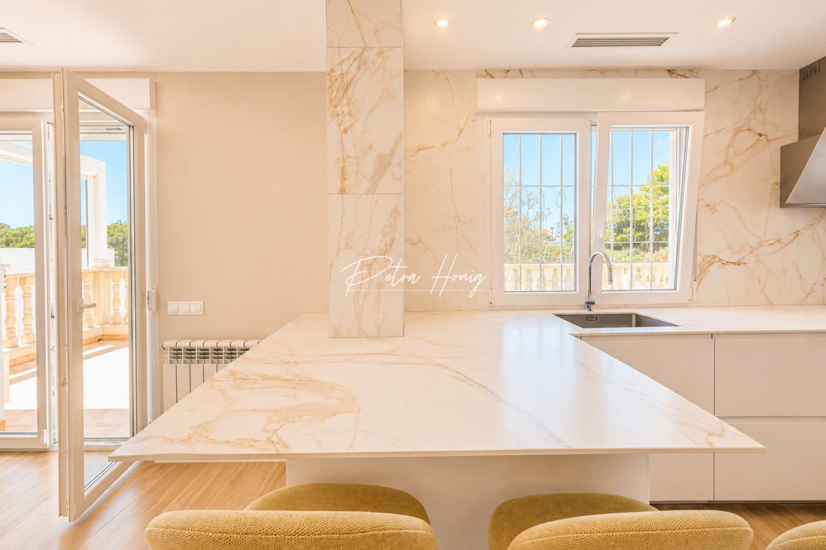 Til Salgs - Villa - Dehesa de campoamor - Campoamor