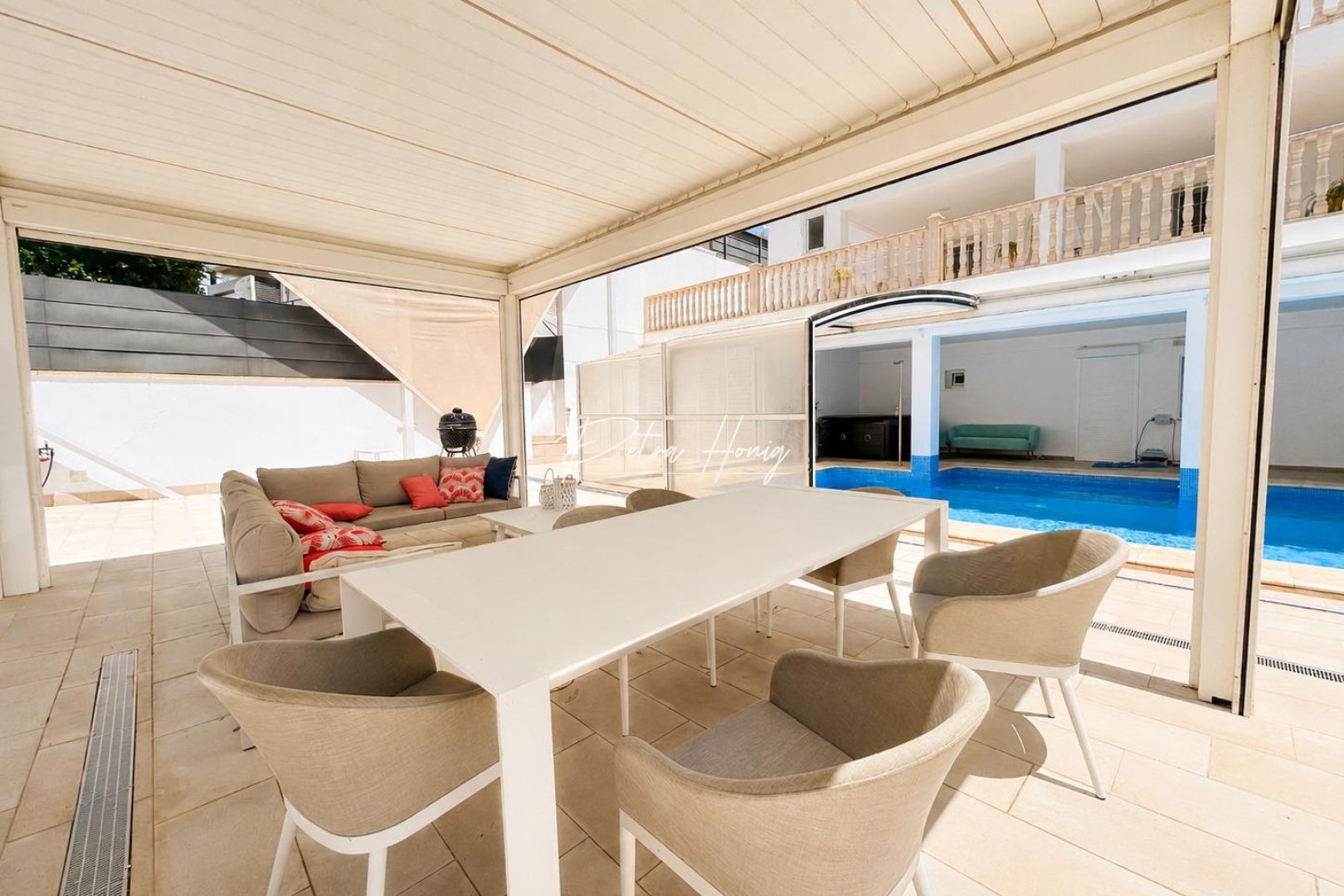 Til Salgs - Villa - Dehesa de campoamor - Campoamor
