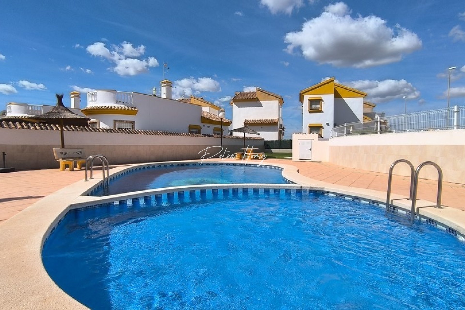 Til Salgs - Villa - El Raso - El Raso, Guardamar