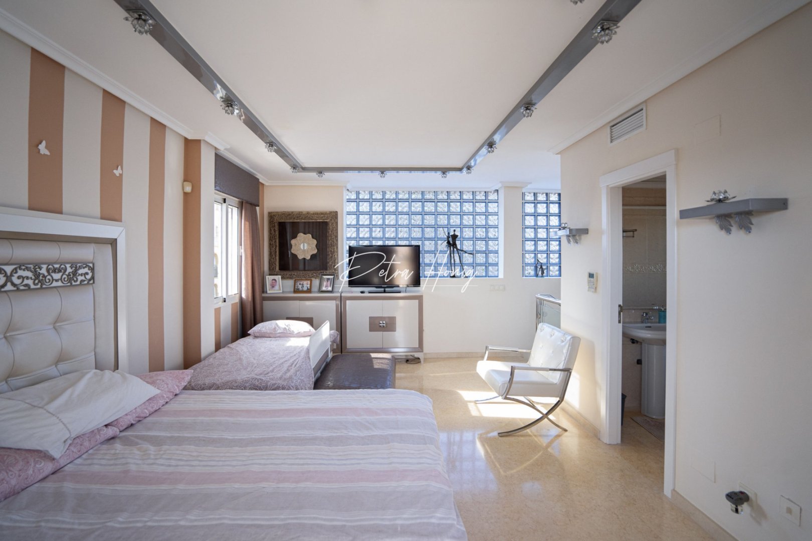 Til Salgs - Villa - La Mata