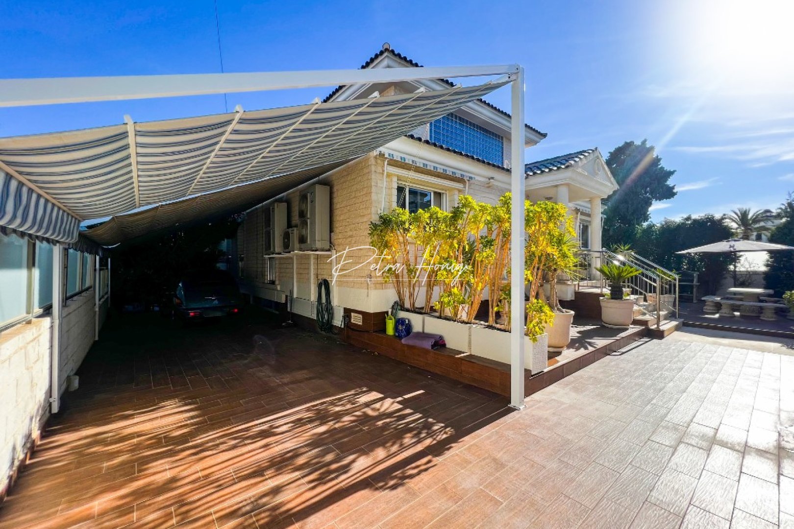 Til Salgs - Villa - La Mata