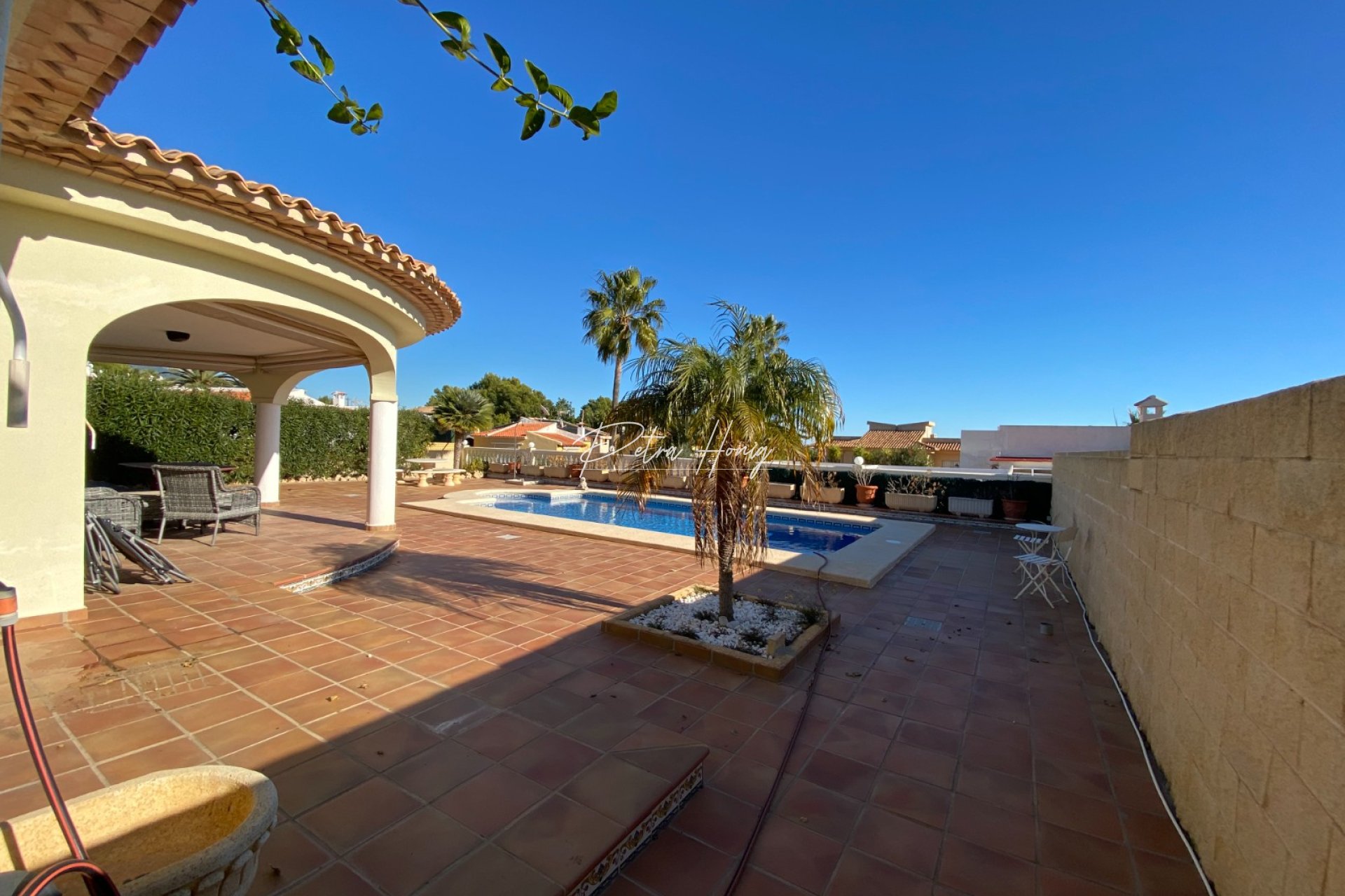 Til Salgs - Villa - la Nucia - Costa Blanca North